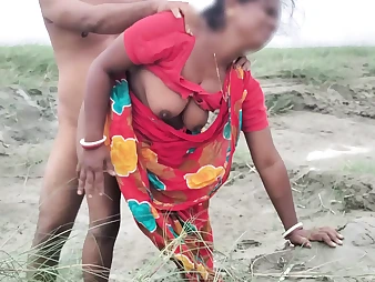 Super hot Housewife In Red Saree Gets Sloppy Spoke & Torn up While Getting Torn up by Another Dude