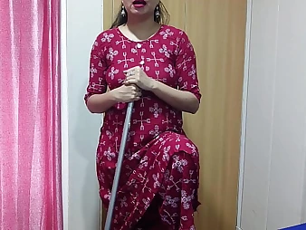 Desi pornstar Sali gets down & dirty with her hung Jija non-native her cool chamber
