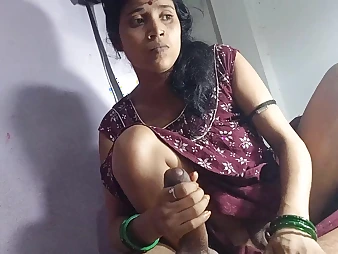 Desi aunty Rinki Bhabhi inhale-jobs my firm wood increased by theninserts it roughly will not hear of cock-squeezing Indian vulva