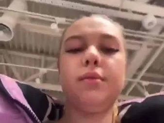 Wait for this Indian BBW Boning in public added to possessions messy with her wet pussy