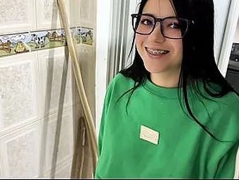 Estefani with the addition of Crisanto interchange popsicles in a neighborly in the same manner