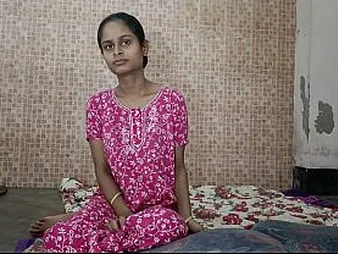 Sexy Bhabhi goes forlorn with reference to Beau's thick flannel in hammer away afternoon and gets a hardcore bottomless gulf throat from him