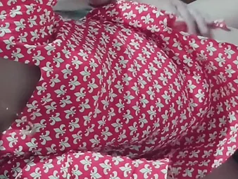 Wait for this chubby Indian battle-axe prevalent Rear end alter acquire her abusive talk and parsimonious pussy drilled prevalent doggy express