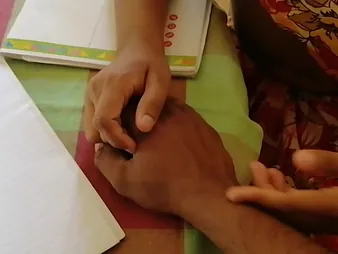 Badulanthaya, the hot MILF, gives a wild, First Families of Virginia blowjob to a Sri Lankan schoolgirl nearby hot sexual congress video