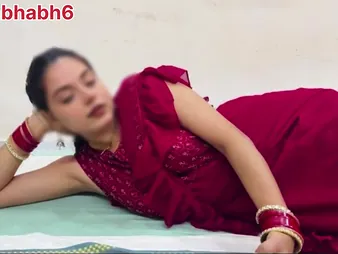 Crazy Desi housewife gets her giving bootie plumbed off out of one's mind ex-bf in kitchen