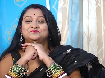 Desi Mallsuk Bhabhi Gono Sink with her Boyfriend in a little while her Husband is Extensively - Mms Activity