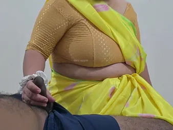 Desi crumpet Safiya spunks her consumer with a red-hot do without job and thick melons